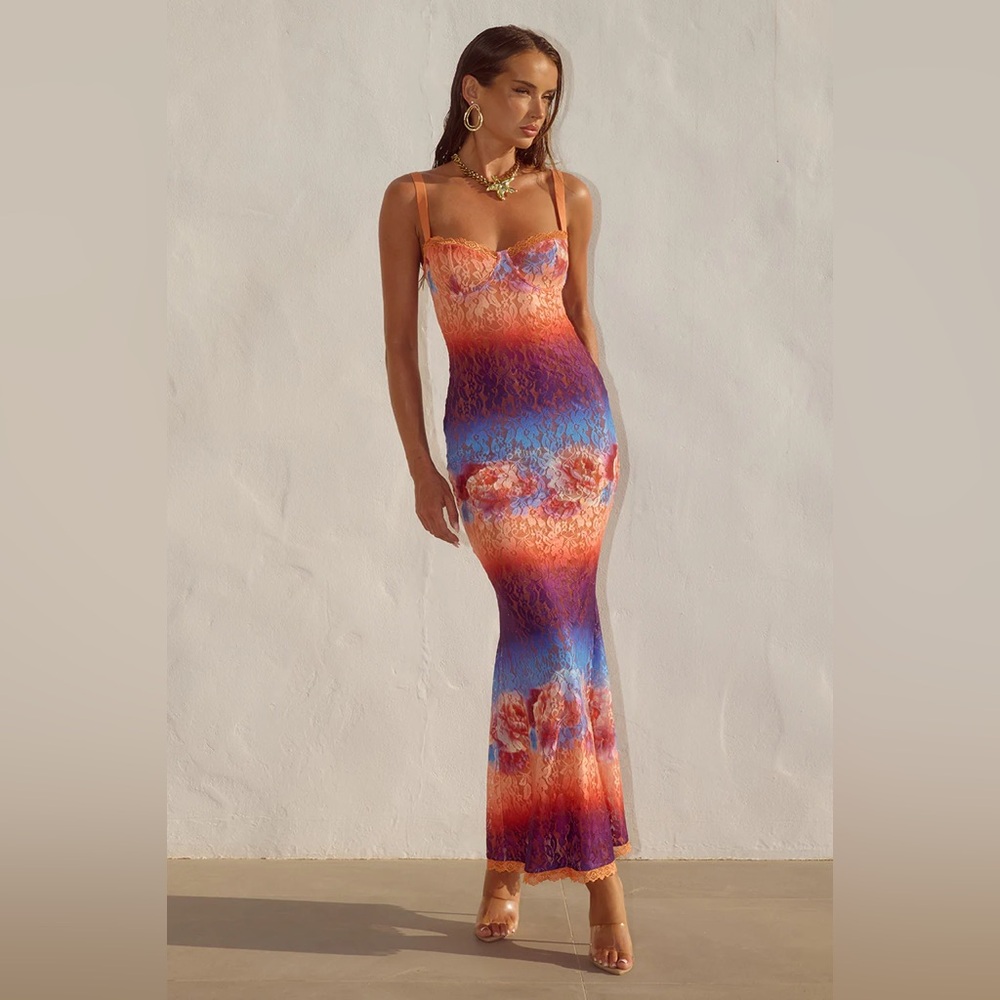 Elegant Multicolor Lace Maxi Dress